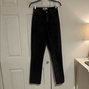 Abercrombie & Fitch Curve Love 90s Straight Ultra High Rise Jean (size LONG)